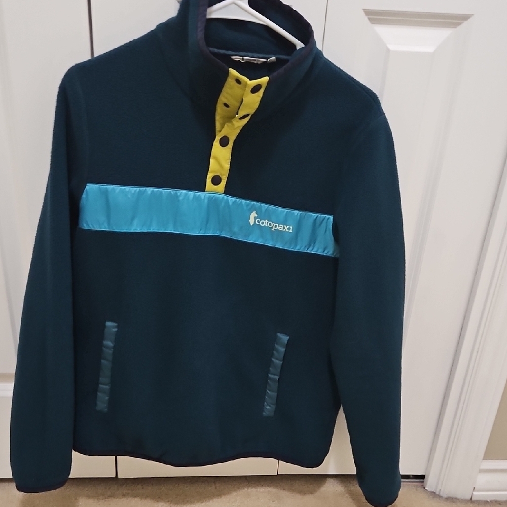 Cotopaxi Navy and Teal Fleece Jacket